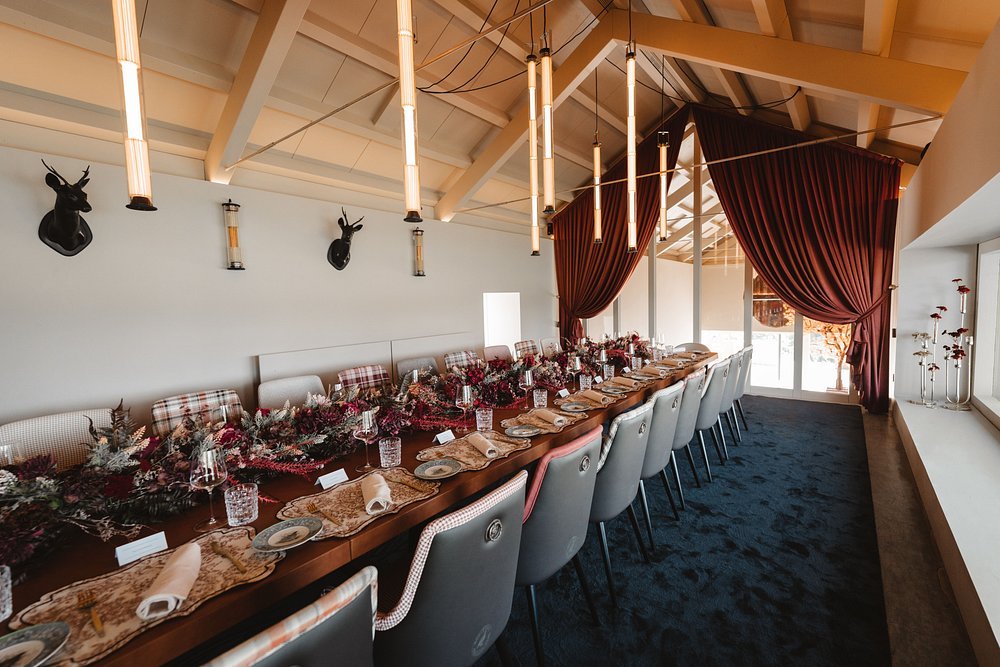 Sala privada do Vale Pisão preparada para um jantar